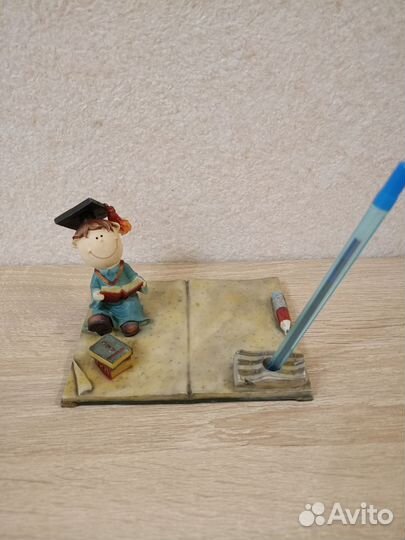 Подставка под ручку, карандаш, перо