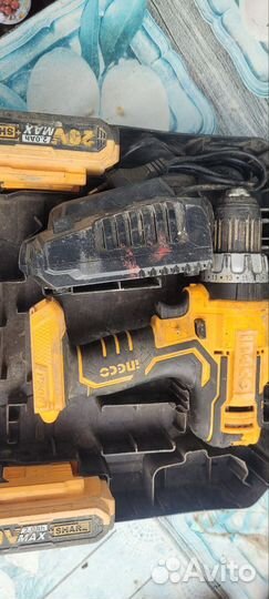 Шуруповерт ingco