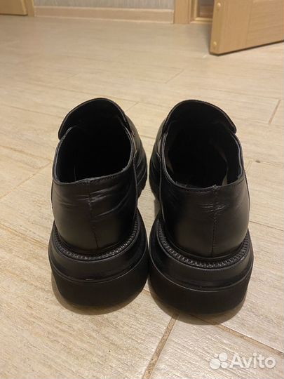 Лоферы женские натуральная кожа 37