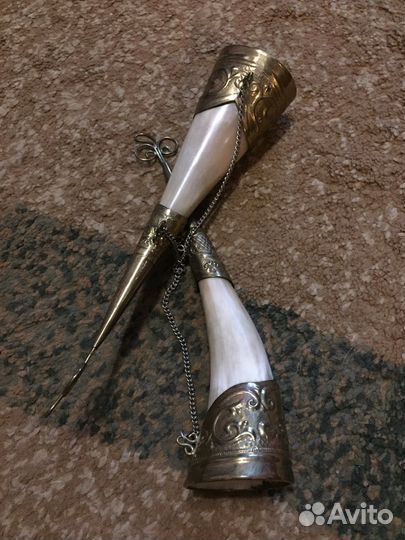 Кубки для вина из натурального рога с чеканкой