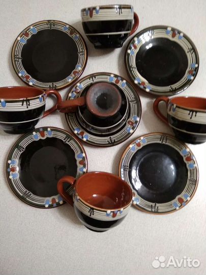 Керамические чашки