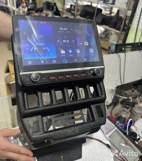 Android магнитола Niva 4x4 1993 - 2018, 10 дюймов