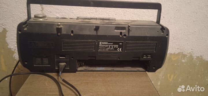 Кассетный магнитофон first austria