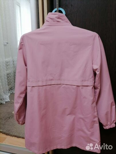 Ветровка для девочки