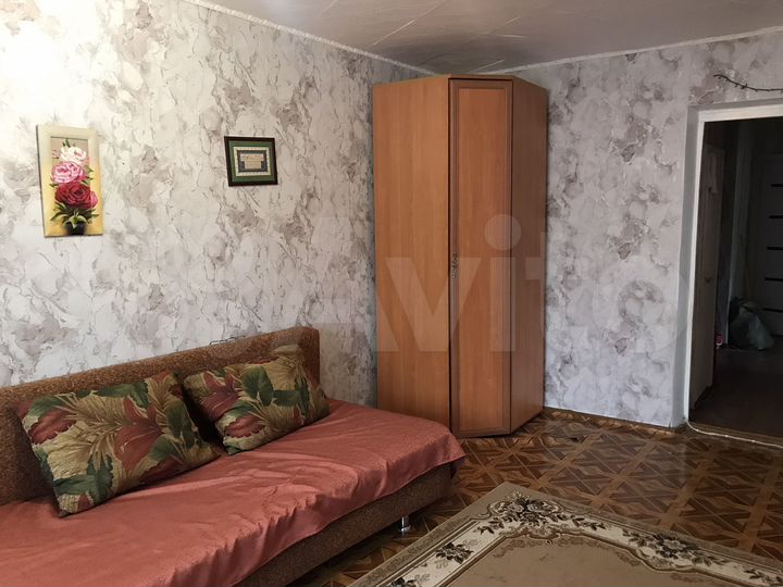 4-к. квартира, 72 м², 1/3 эт.