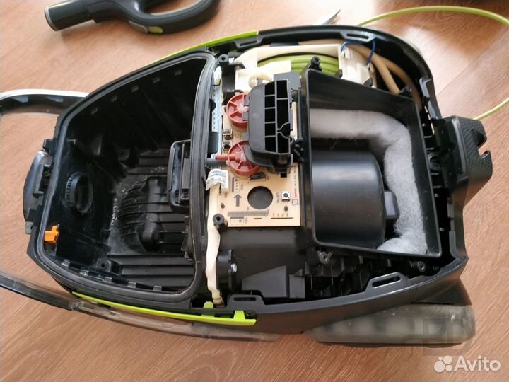 Ремонт роботов, ручных и обычных пылесосов