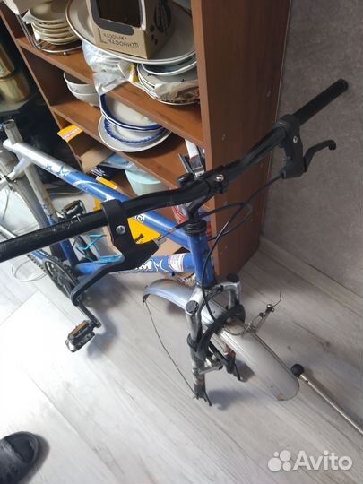 Рама велосипедная с рулём и тормозами