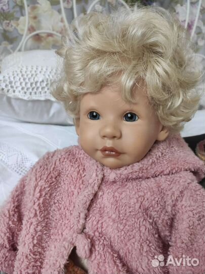 Кукла коллекционная