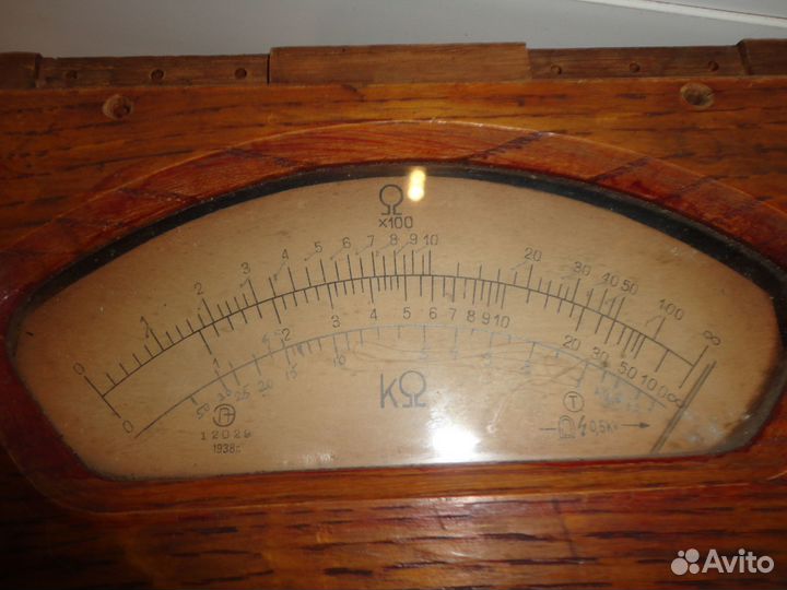 Вольтметр - старинный