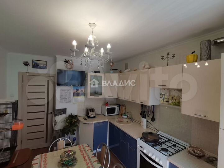 2-к. квартира, 53,5 м², 2/3 эт.
