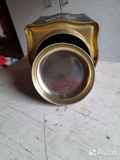 Банка из под чая