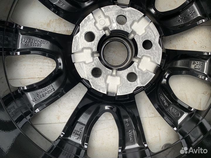 Оригинальные диски Range Rover Evoque R18