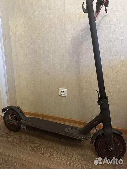Электросамокат xiaomi m365 pro