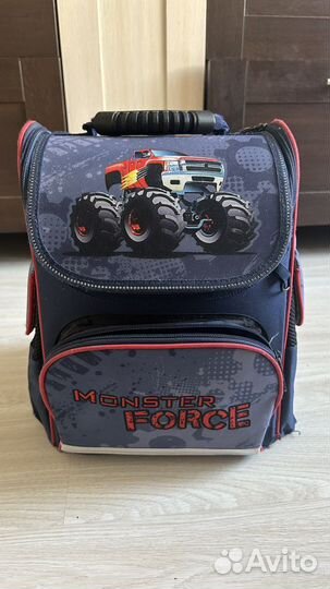 Школьный рюкзак бесплатно