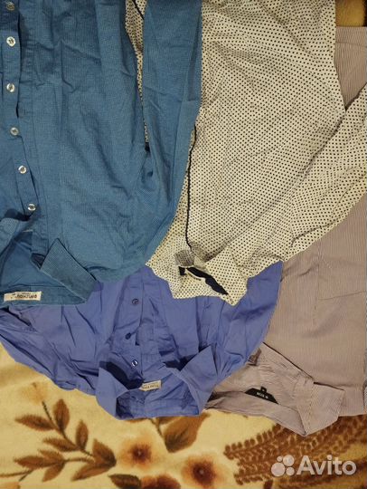 Отдам бесплатно женские вещи пакетом 44-46 размер