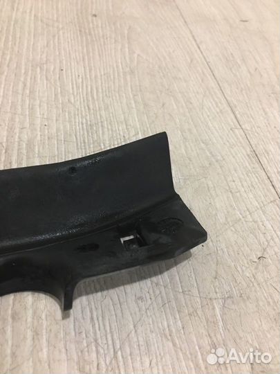 Брызговик Mercedes Benz S500L W220 M113.960 1999