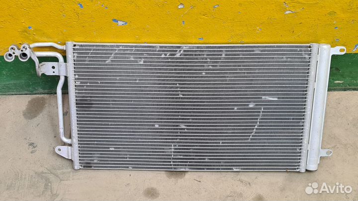 Радиатор кондиционера Skoda Rapid