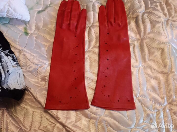 Перчатки женские кожаные новые