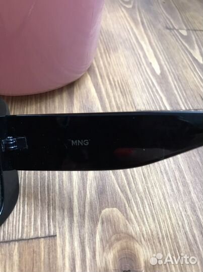 Солнцезащитные очки женские