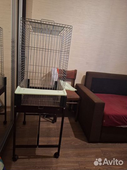 Клетка для крупных попугаев