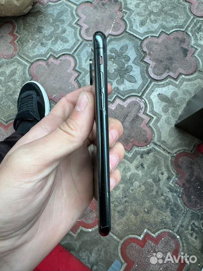 iPhone Xs, 64 ГБ