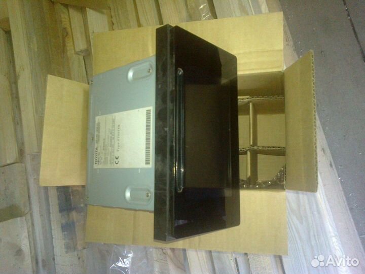 Штатная магнитола на автомобиль Toyota Fortuner II