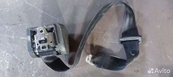 Ремень безопасности задний Audi A5