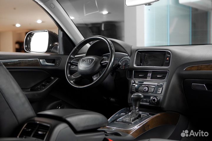 Audi Q5 2.0 AMT, 2012, 140 255 км