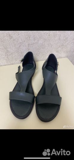 Босоножки женские