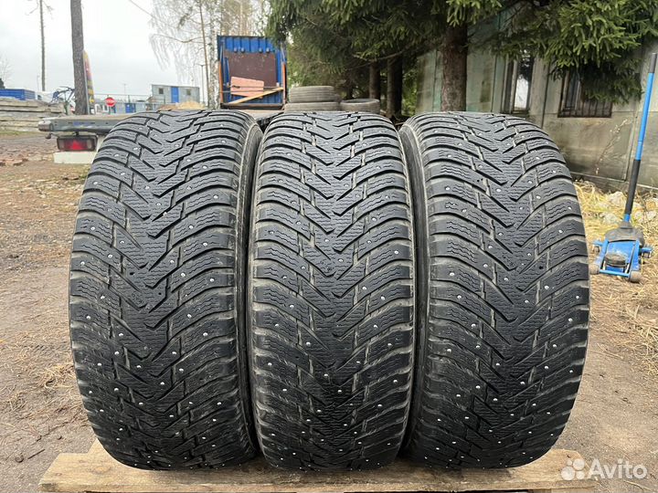 Nokian Tyres Hakkapeliitta 8 SUV 285/60 R18