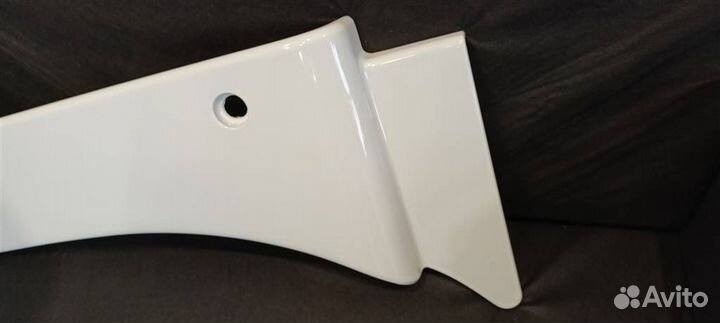 Крыло кабины правое sitrak