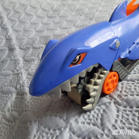 Продаю игровой набор Hot Wheels Грузовик Голодная