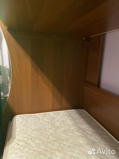 Двухъярусная кровать бу с матрасами