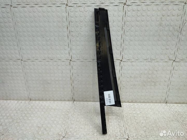 Накладка двери задняя левая Skoda Kodiaq 2016