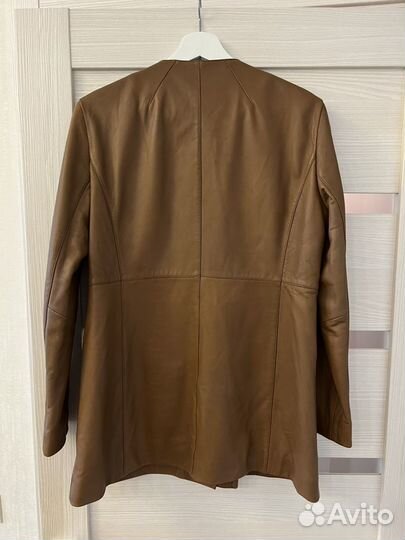 Кожаная куртка Massimo Dutti