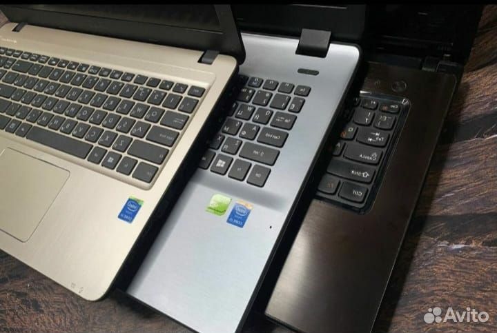 Ноутбуки с закрытых офисов