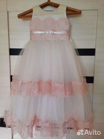 Платье на девочку