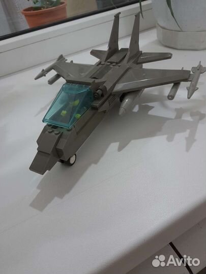 Lego самолет