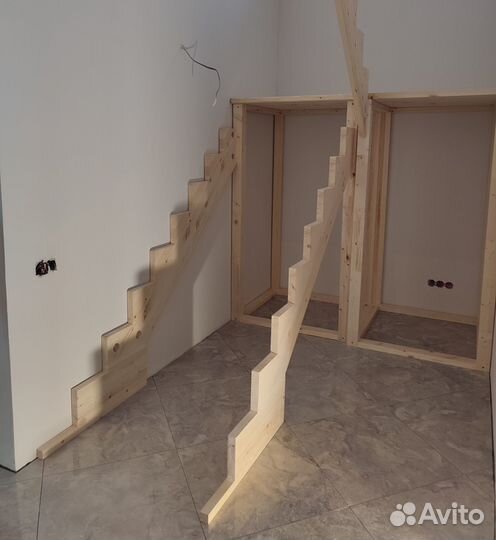 Деревянные лестницы на второй этаж