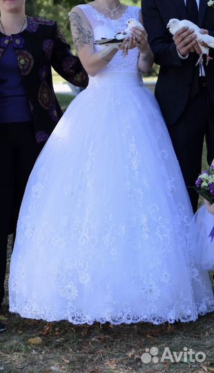 Свадебное платье