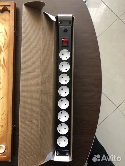 Блок розеток (PDU) TLK TLK-RS08MF1-BK