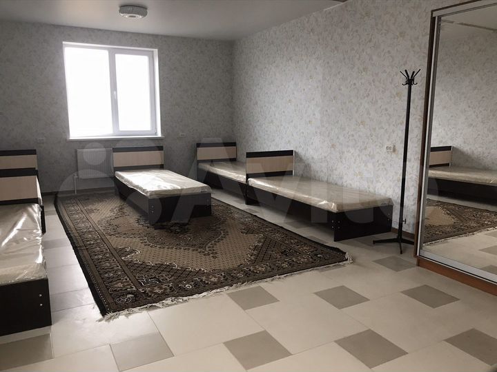 Комната 35 м², 1/2 эт.