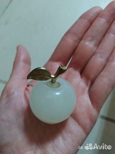 Яблоко из оникса