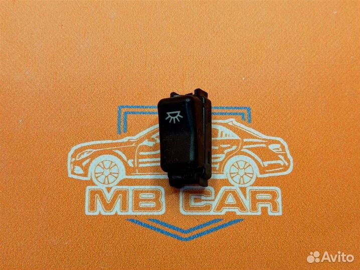 Кнопка w124 E-class 102.982