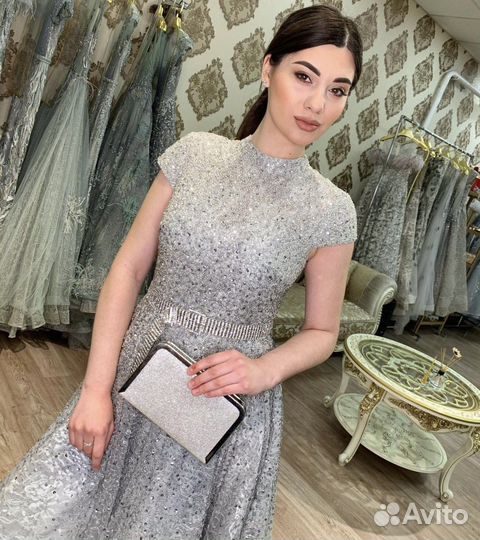 Вечернее платье