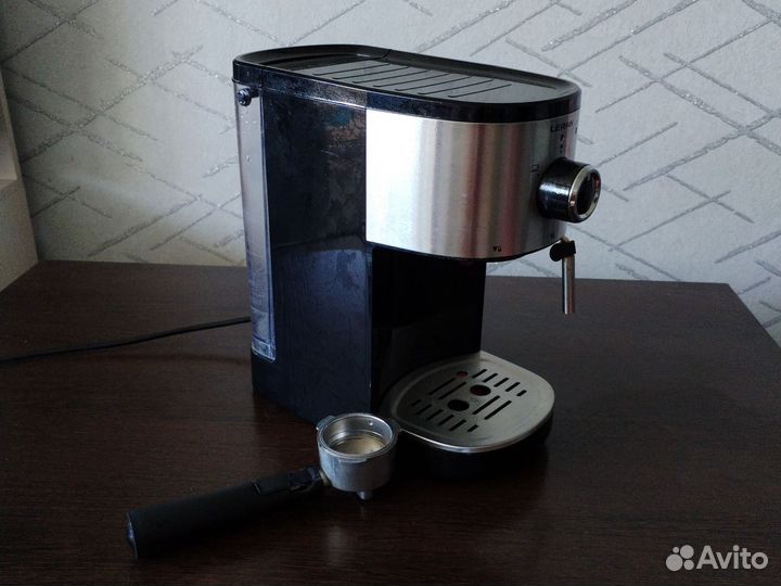 Кофеварка рожковая