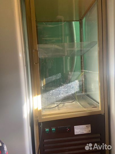 Холодильник витрина бу