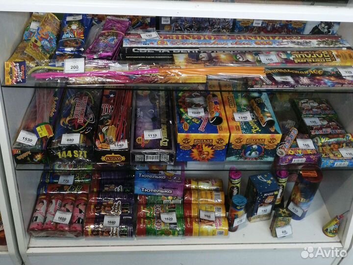 Салюты и фейерверки в розницу по оптом