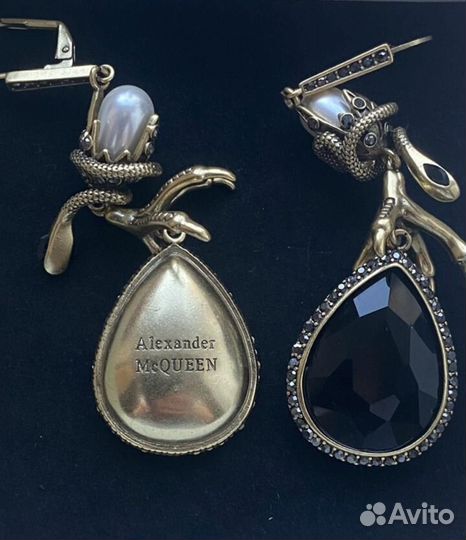 Серьги Alexander McQueen