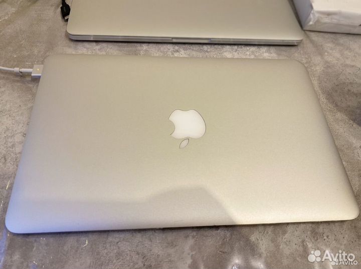 Apple MacBook Air 11 2012